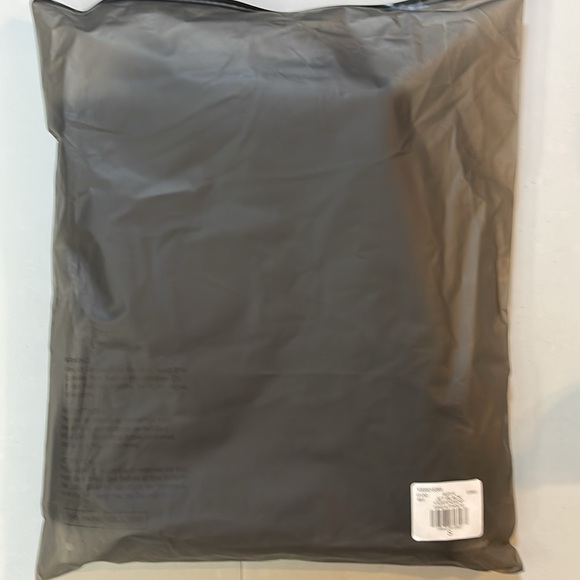 Fear of god essentials jet black sweatpants 2024 - Picture 7 of 8